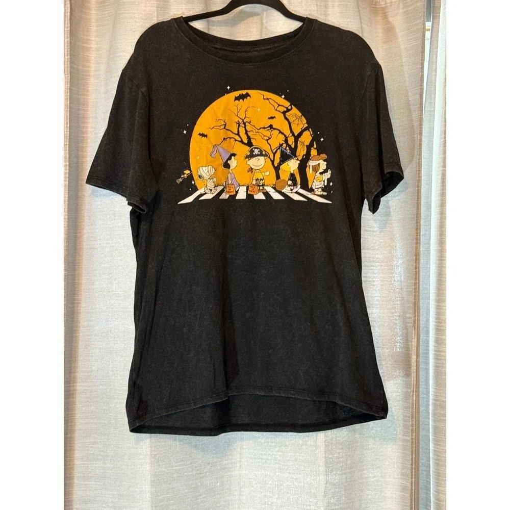 Peanuts Halloween Abbey Road Graphic Tee XL Charcoal Mineral Wash Charlie Brown